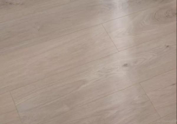 Ламинат Lamiwood Select 8 817 Дуб Бежевый