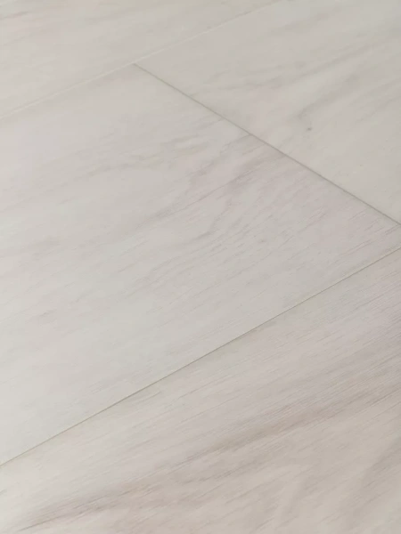 Виниловый ламинат Decorifica White Oak Forest Винтерфолд Форест CHA305L-57