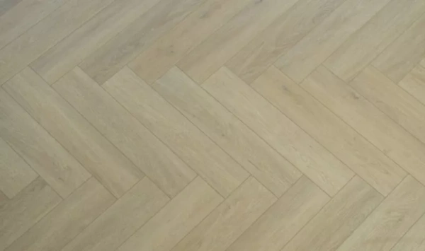 Виниловый ламинат  Boho Floors AQVA елочка Herringbone Дуб Чангтан AQ204