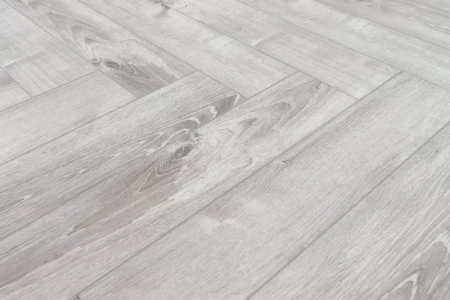 Виниловый ламинат CronaFloor Herringbone Дуб Страсбург H005