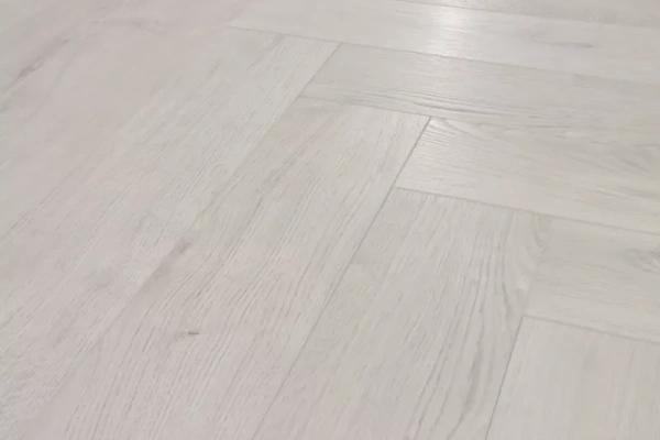 Виниловый пол CronaFloor Herringbone 2.0 Дуб Ним H015