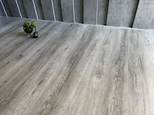 SPC ламинат Lamiwood Quartzwood Дуб Сохо Q-16