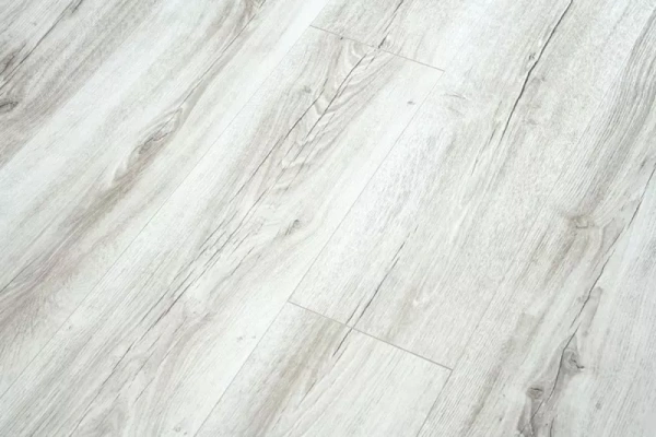 Ламинат Peli Anatolia Platinum Белый Дуб AN PLT 901