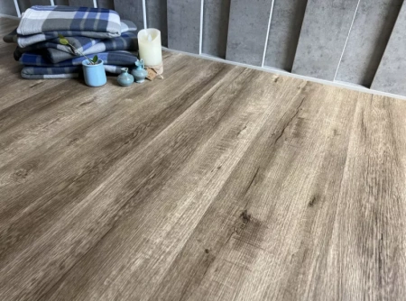 SPC ламинат Lamiwood Quartzwood Дуб Кросби Q-17
